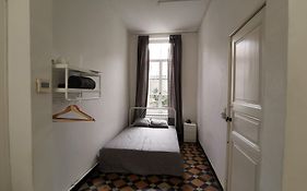 Spacious Room In City Centre